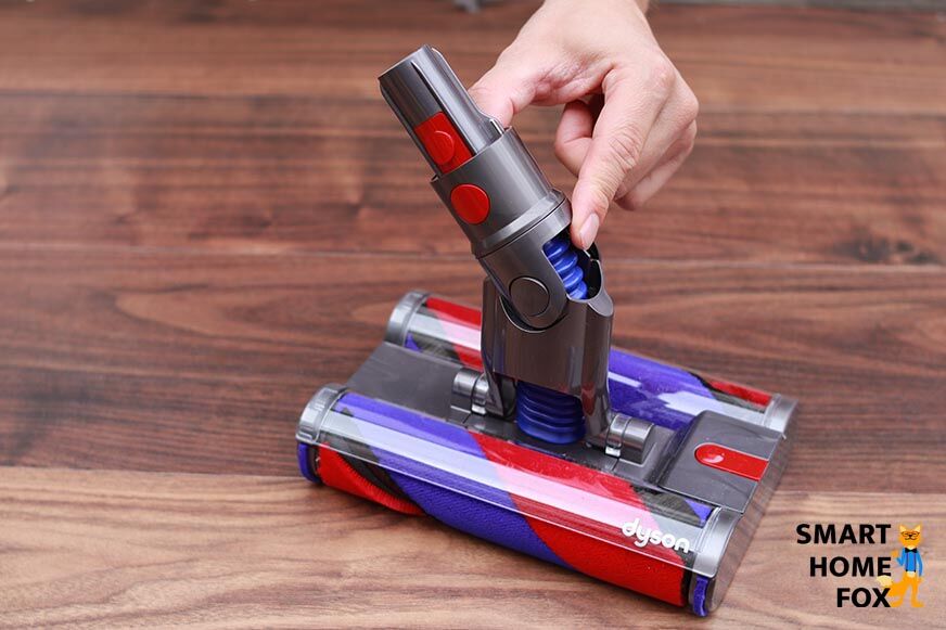 The 360-degree floor nozzle with joint